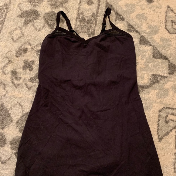 Workout tank - Picture 3 of 3